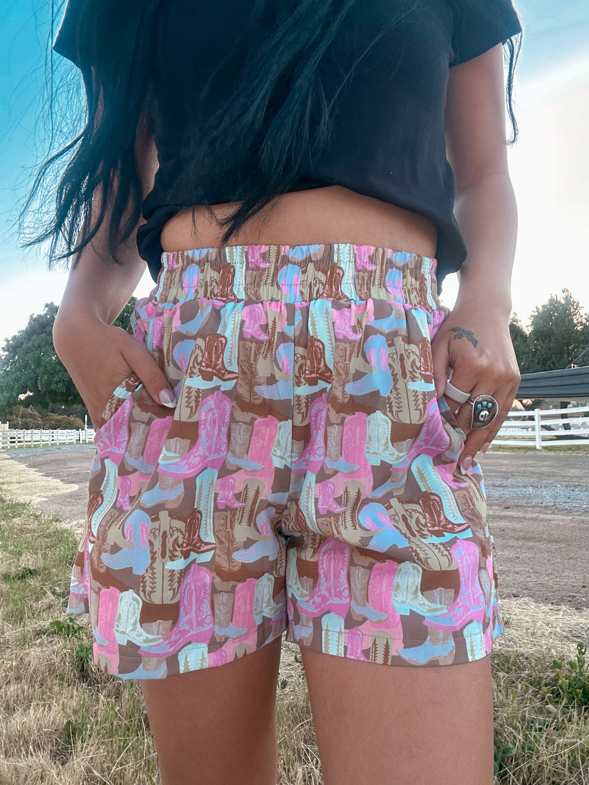 Knockin’ Boot Shorts | xs only
