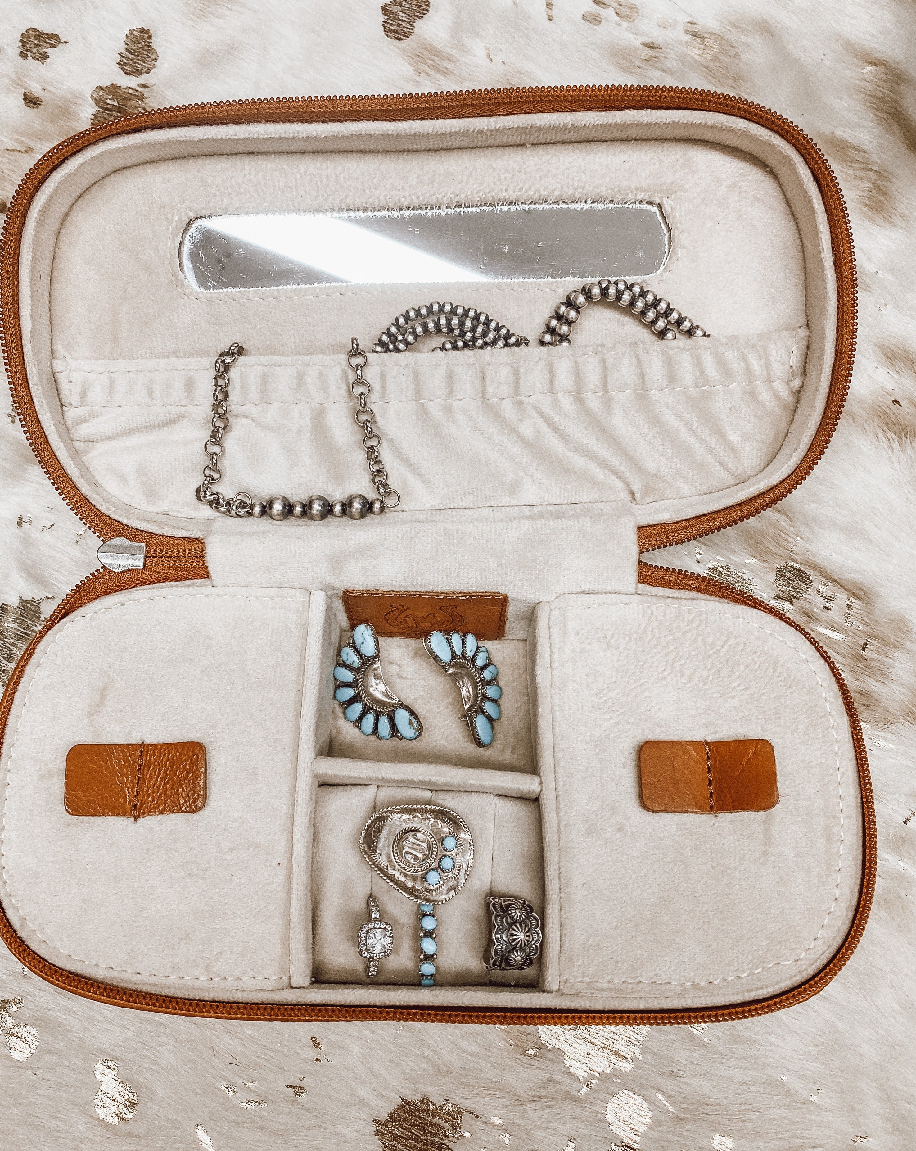 Large Cowhide Jewelry Box